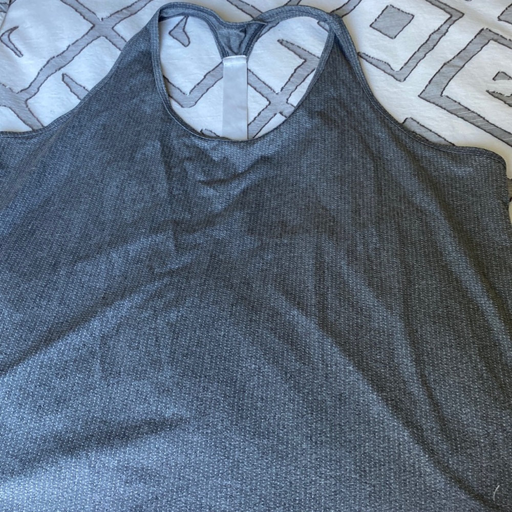 Grey tank top